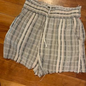 BKE paper bag black and white striped shorts